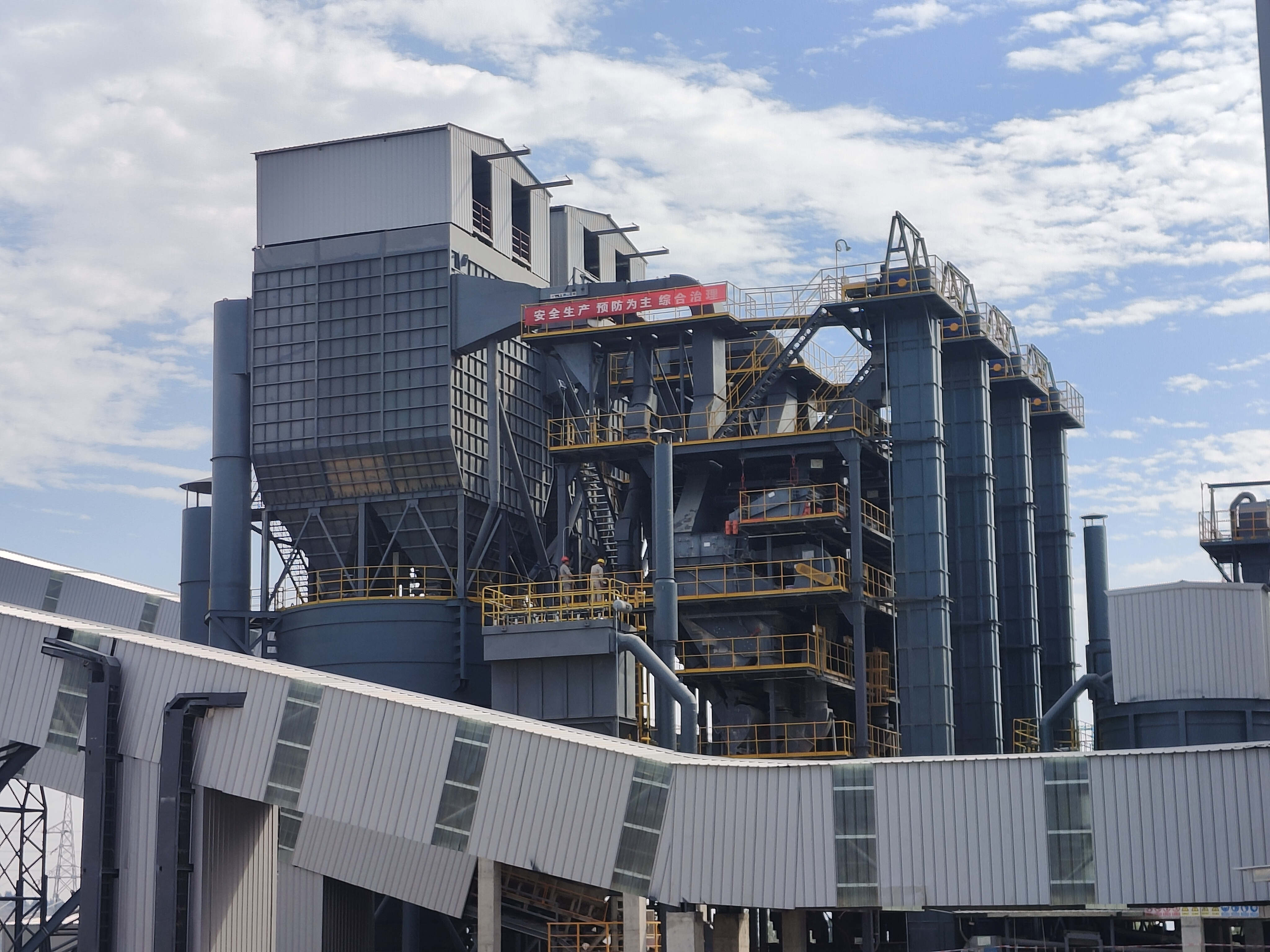 28項大型基礎建設工程獲批，制砂樓助力企業(yè)提高砂石品質(zhì)