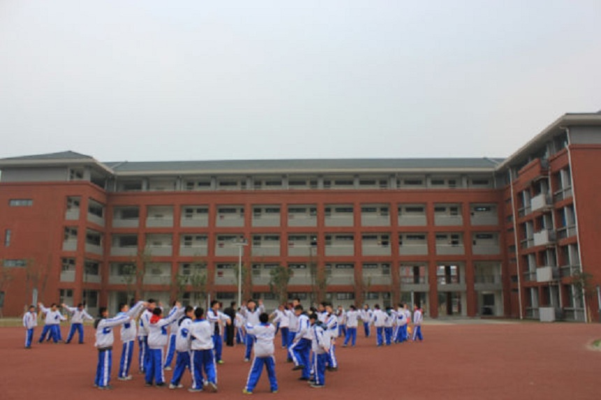 成都七中萬(wàn)達(dá)2020年中考分?jǐn)?shù)線出爐？