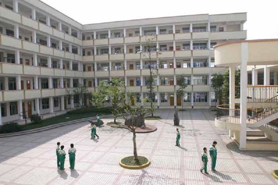 都江堰外國語實驗學校校園環(huán)境怎么樣？