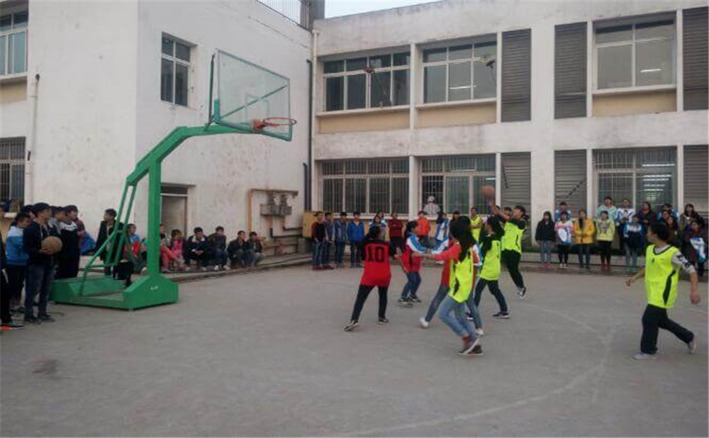 巴中市第五中學(xué)詳細(xì)地址在什么地方？