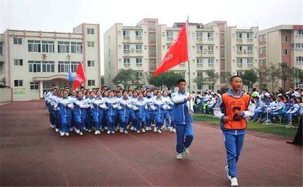 大邑縣實(shí)驗(yàn)中學(xué)育才的升學(xué)率是多少？