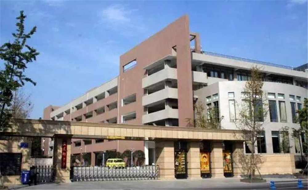 成都市田家炳中學(xué)2020年招生計(jì)劃是多少？