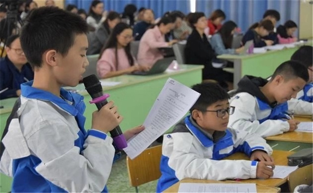 成都棠湖外國語學(xué)校招生計劃是多少？