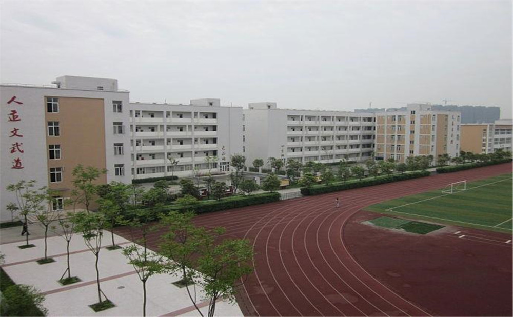郫縣一中去年的錄取分?jǐn)?shù)線是多少？