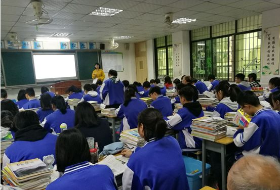 仁壽華達(dá)高中的住宿環(huán)境怎么樣？