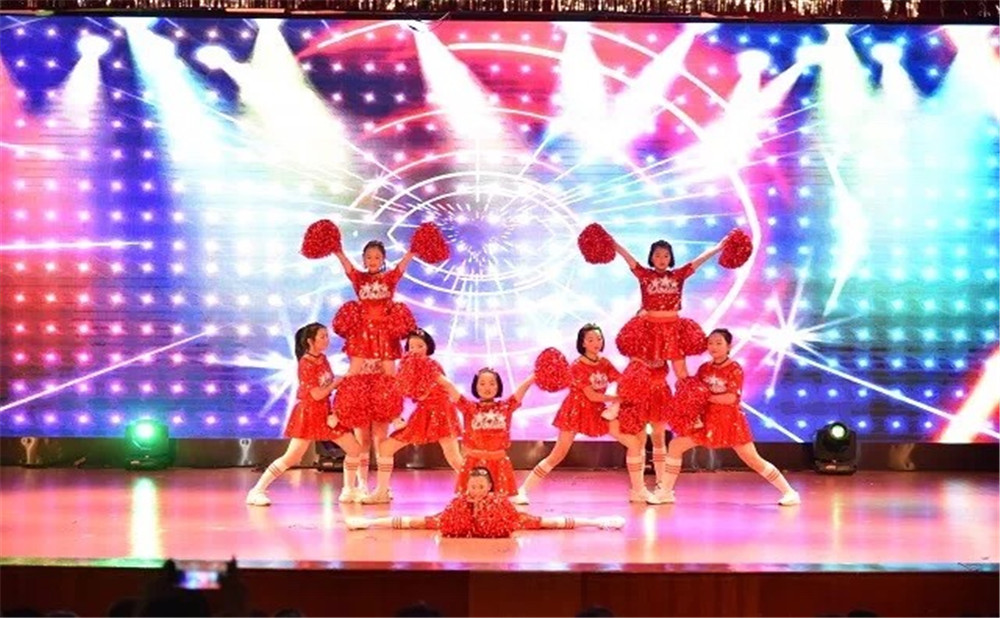 郫縣嘉祥外國語學校高中宿舍怎么樣？