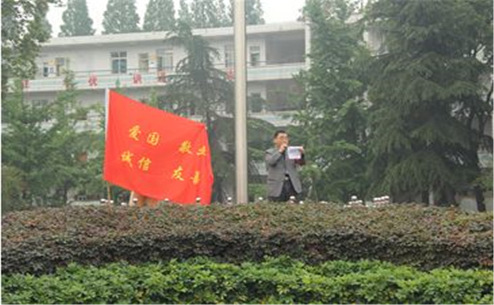 郫縣二中近三年錄取分?jǐn)?shù)線是多少？
