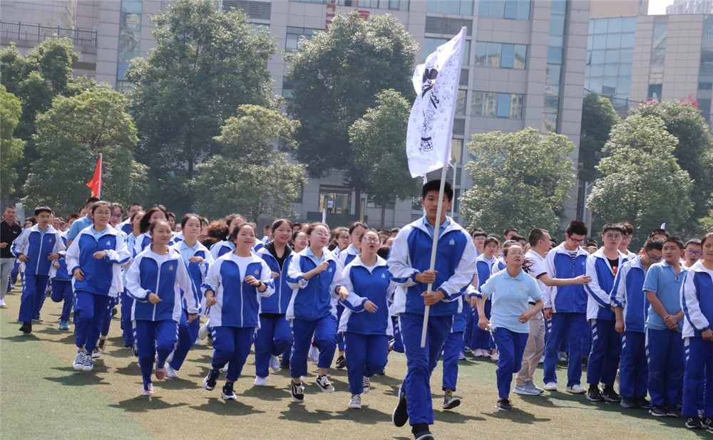 石室天府中學錄取分數(shù)是多少？