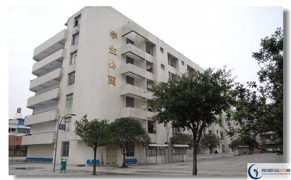2020邛崍二中的升學(xué)率有多少？