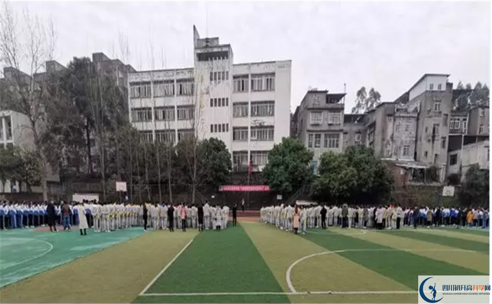 竹篙中學(xué)的高中住宿好不好？