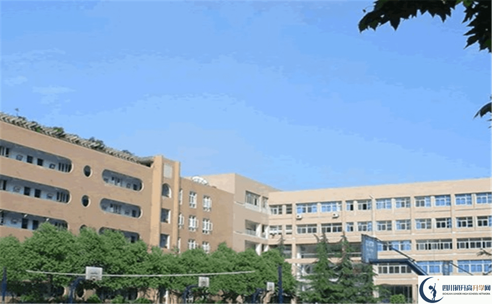 成都大學(xué)附屬中學(xué)的學(xué)校地址在哪里？