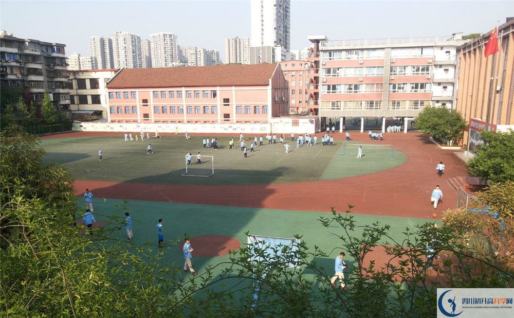 通錦中學的地址怎么走？