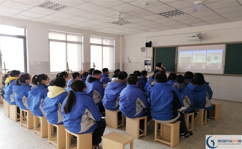 成都市第四十九中學(xué)初升高難不難？