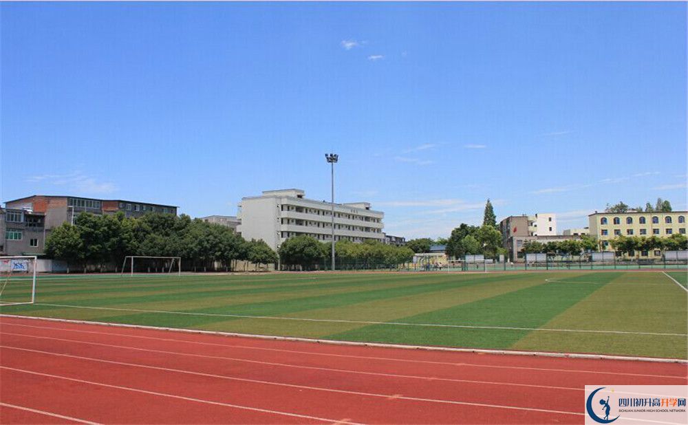 成都市籍田中學(xué)招生考試科目有哪些？