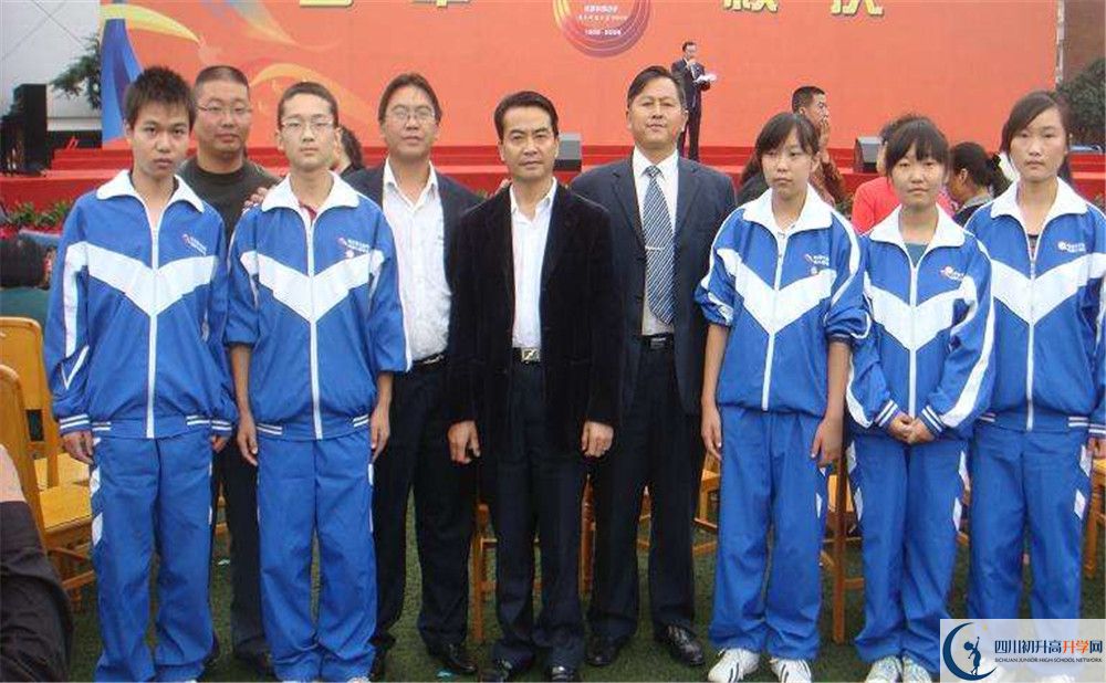 成都西川中學(xué)高2020屆高三理綜階段檢測(cè)試題難嗎？