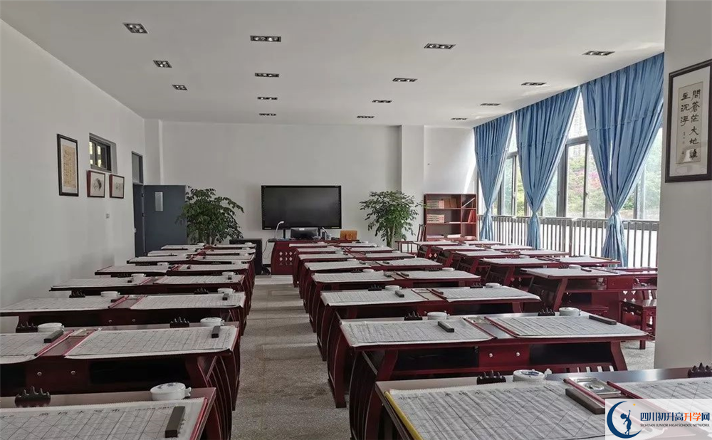2020成都市第三中學高考重點大學升學率高不高？
