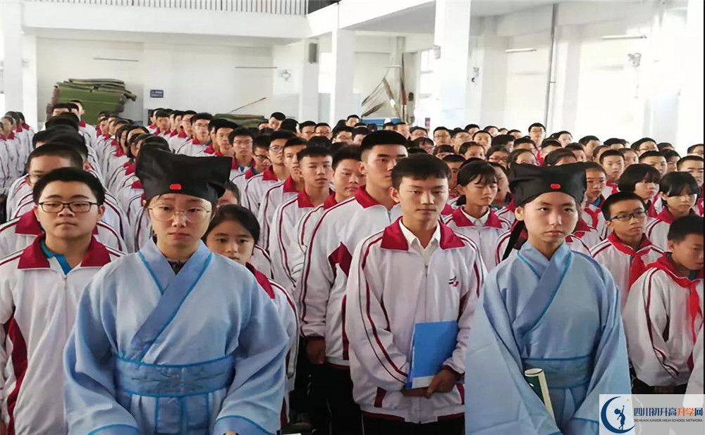 安仁中學(xué)實(shí)驗(yàn)班人數(shù)是多少？