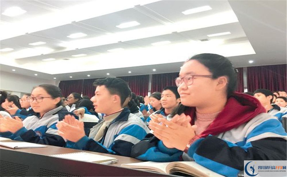 成都西藏中學(xué)高2020屆高三階段檢測試題語文難嗎？