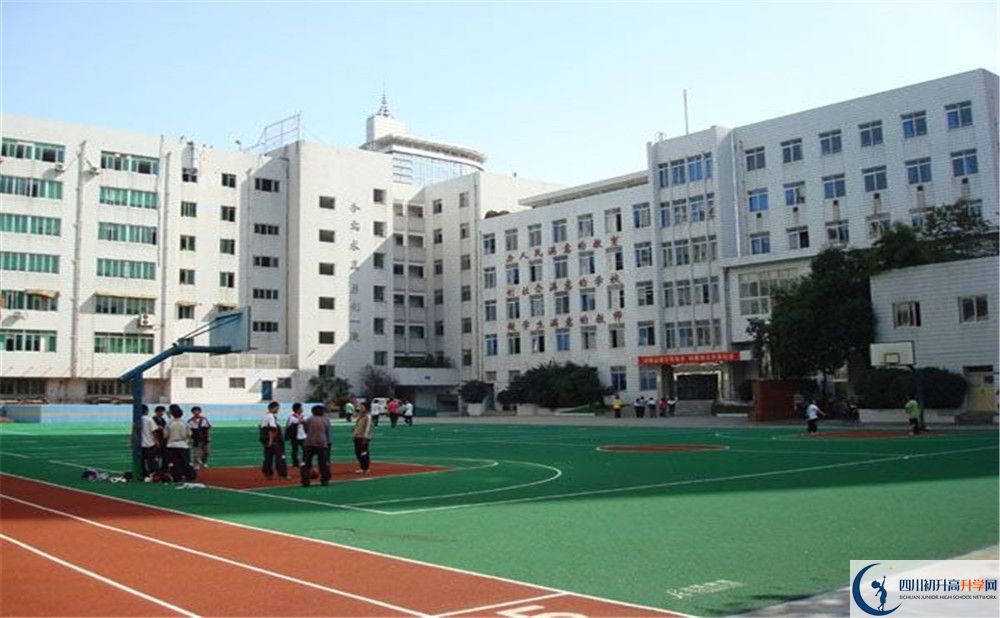 成都市西北中學(xué)面向全國招生嗎？