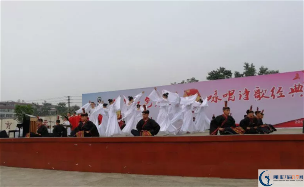 濛陽中學(xué)實(shí)驗(yàn)班學(xué)費(fèi)貴嗎？