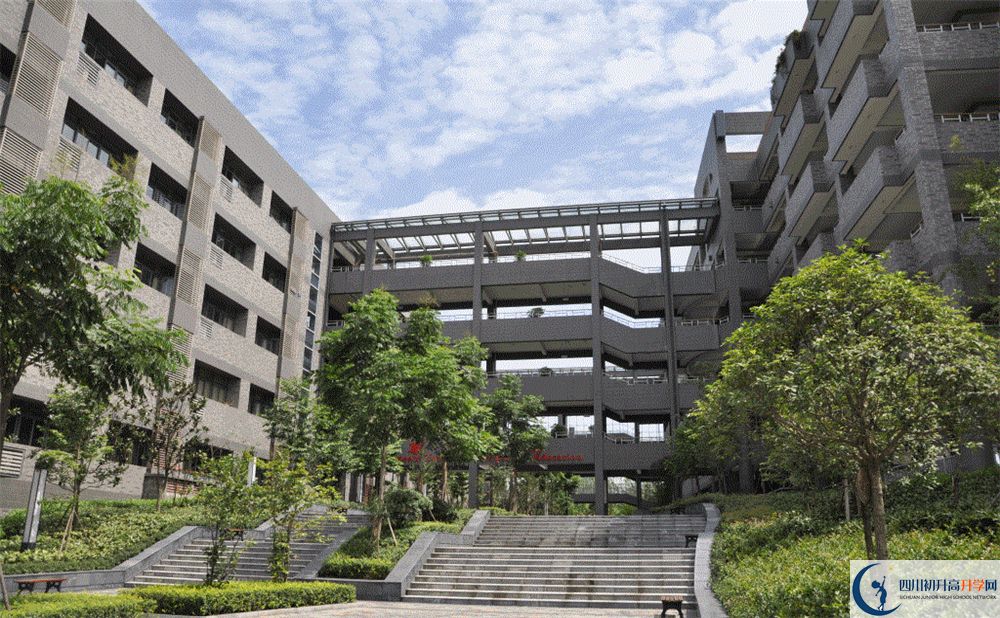 石室天府中學(xué)2020年高考人數(shù)是多少？