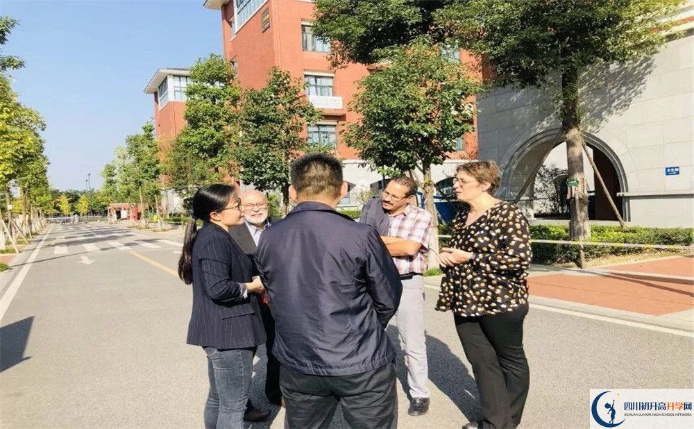 2020新都一中二診數(shù)學試題答案在哪看？