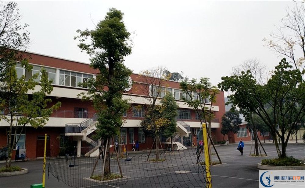 成都七中八一學(xué)校2020暑假放假時間安排是怎樣的？