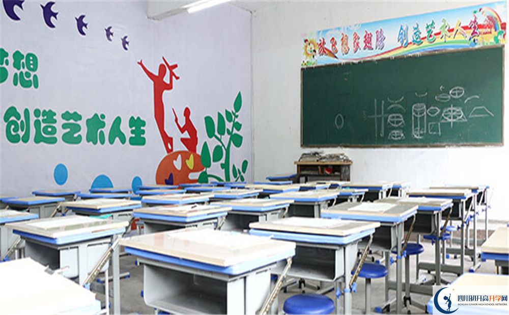 2020年長寧縣培風(fēng)中學(xué)初升高考試時間是否有調(diào)整？